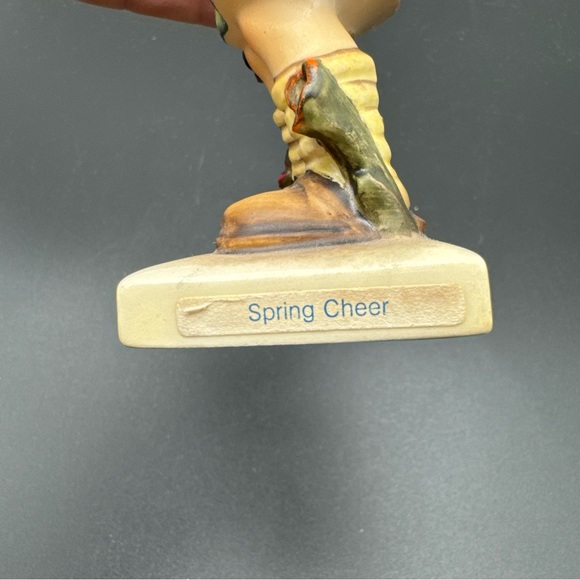 1950’s Hummel Goebel #72 "Spring Cheer" 5.25" Tall  Full Bee Mark TMK-2 - Picture 5 of 8